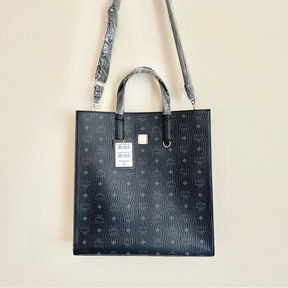 MCMAren Tote in Visetos
